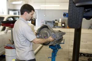 How to Check for Transmission Problems in Your Vehicle